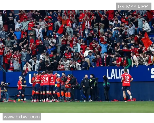 利物浦与曼城激战回顾：历史交锋数据与精彩瞬间分析