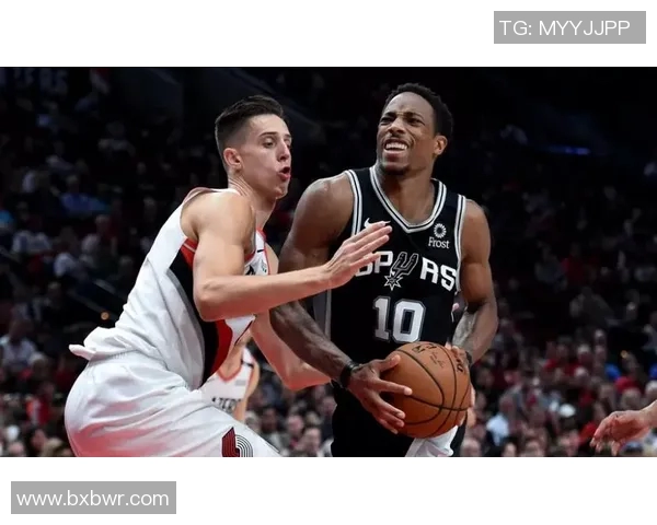 德马尔德罗赞的篮球之路与心灵成长的故事解析