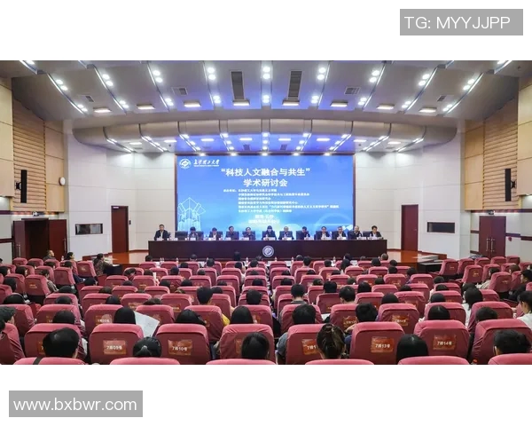 李泓澎：探索科技与人文交汇的未来之路与创新思维