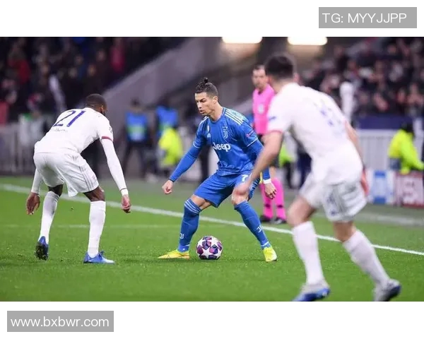 篮网与弗兰萨的激烈对决谁将赢得胜利揭晓赛季新篇章 篮网与弗兰萨的激烈对决谁将赢得胜利揭晓赛季新篇章