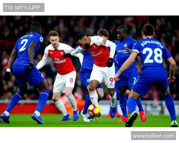 阿森纳与切尔西社区对决回顾激烈竞争与精彩瞬间的完美结合 阿森纳与切尔西社区对决回顾激烈竞争与精彩瞬间的完美结合